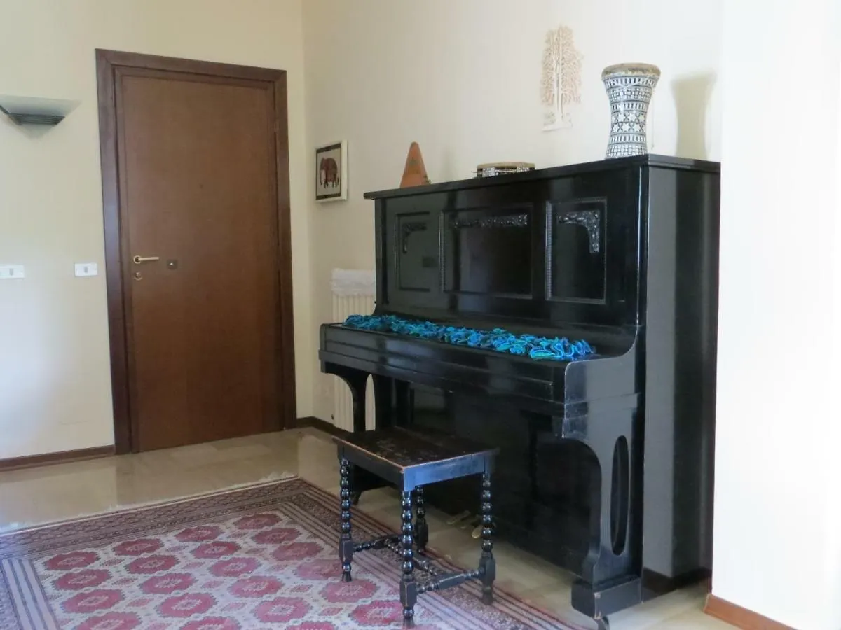Oca Grassa B&B Mailand 0*,  Italien